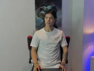 ericapapandrea – webcam model profile photo Image 14