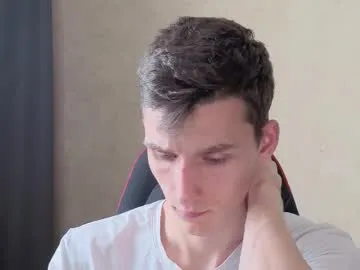 KonigDober – webcam model profile photo Image 13