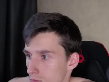 KonigDober – webcam model profile photo Image 15