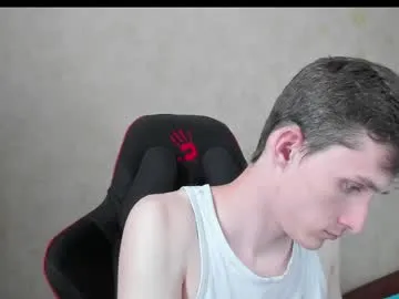 KonigDober – webcam model profile photo Image 3