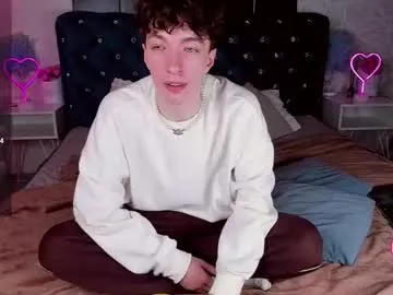 hornyshow_tv – webcam model profile photo Image 12