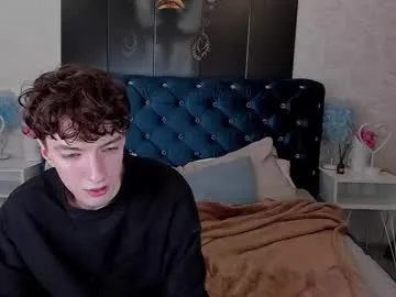 hornyshow_tv – webcam model profile photo Image 13