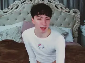 hornyshow_tv – webcam model profile photo Image 16