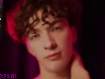 hornyshow_tv – webcam model profile photo Image 4