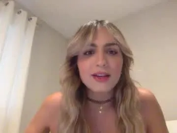 Todays_Dream – webcam model profile photo Image 2