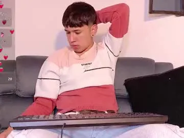 litt1e_emilyy – webcam model profile photo Image 10