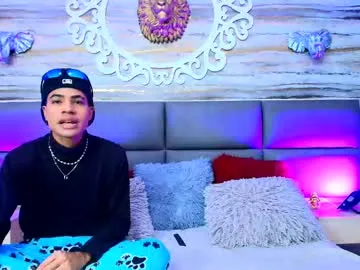 kai101010 – webcam model profile photo Image 3