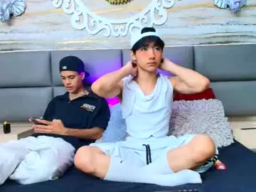 kai101010 – webcam model profile photo Image 5