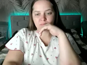 lauratang – webcam model profile photo Image 14