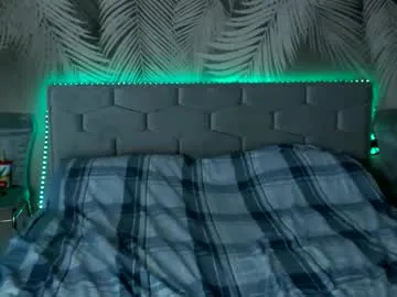 lauratang – webcam model profile photo Image 3