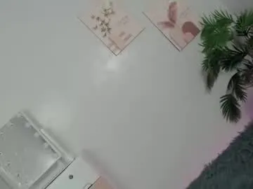 WitchAnnie – webcam model profile photo Image 11