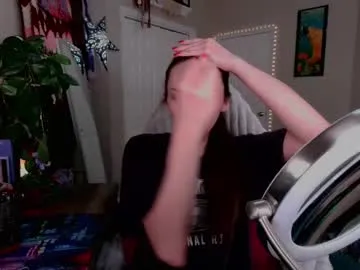 veeweatherbee Image 2