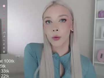 roouse – webcam model profile photo Image 16