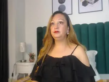 dears_pearlss – webcam model profile photo Image 4