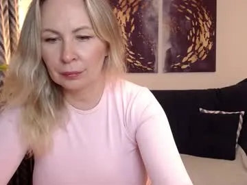 dears_pearlss – webcam model profile photo Image 4