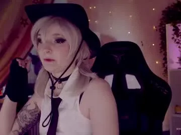 loving_ladies – webcam model profile photo Image 10