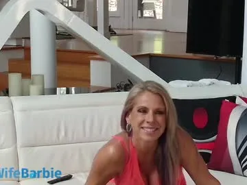 wildwifebarbie Image 3