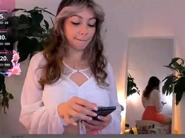 kittyummy – webcam model profile photo Image 14