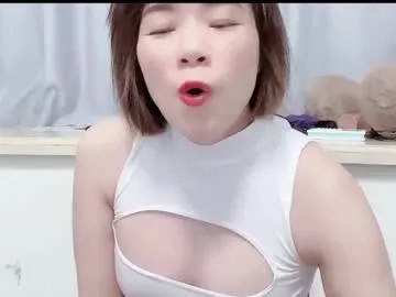 roouse – webcam model profile photo Image 15