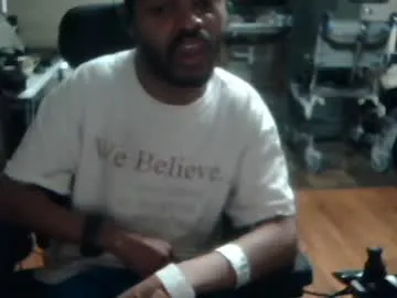 AlisaMoss – webcam model profile photo Image 5