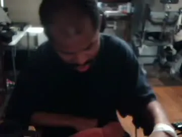 AlisaMoss – webcam model profile photo Image 6