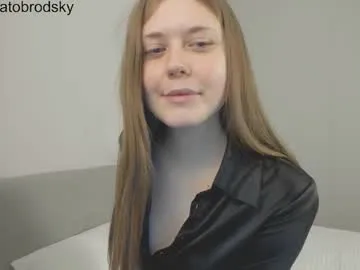 yamatobrodsky1 – webcam model profile photo Image 19