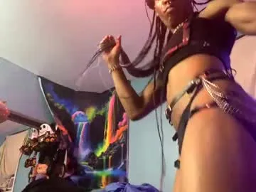 yelladaniella Image 5