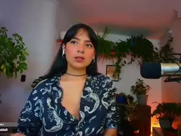 little_show_sexy – webcam model profile photo Image 3