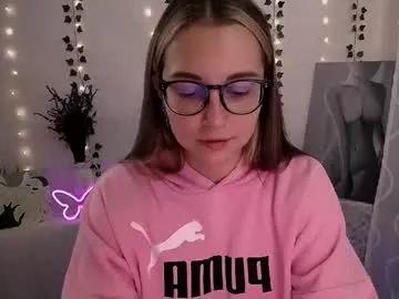 handsomeboys19 – webcam model profile photo Image 8