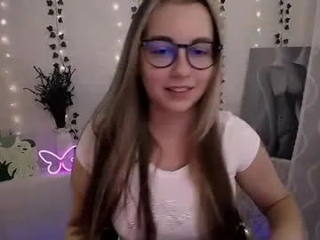 handsomeboys19 – webcam model profile photo Image 9