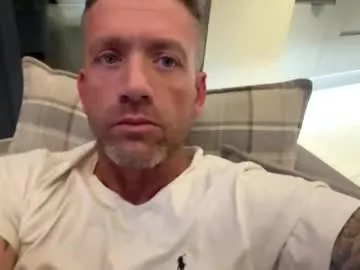 YU-KI00 – webcam model profile photo Image 18