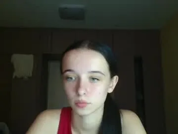 lkun9 – webcam model profile photo Image 2