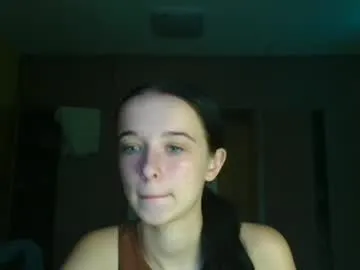 lkun9 – webcam model profile photo Image 3