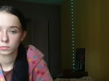 lkun9 – webcam model profile photo Image 6