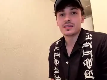 yungstudbev Image 19