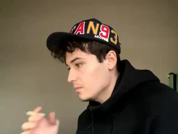yungstudbev Image 2