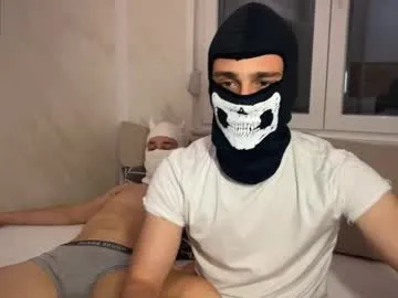 Earth_001 – webcam model profile photo Image 13