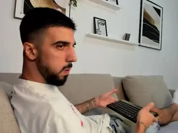 cherryrush951544 – webcam model profile photo Image 2