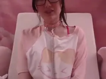 fit_vic – webcam model profile photo Image 10