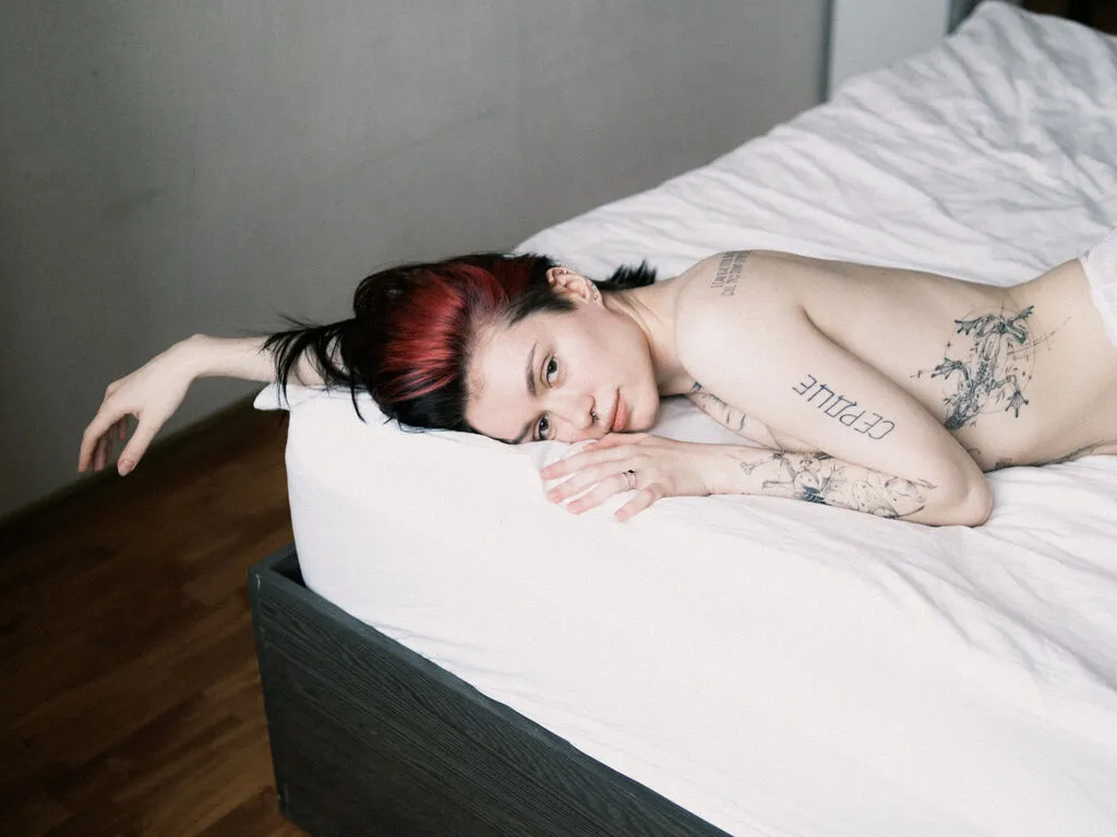 AnnaLeyah – webcam model profile photo