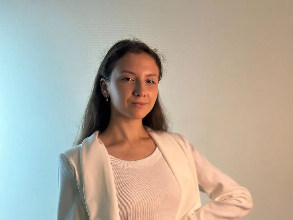 MonetPregler – webcam model profile photo