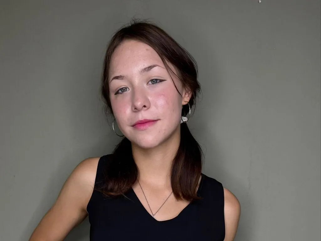 SeeMule – webcam model profile photo