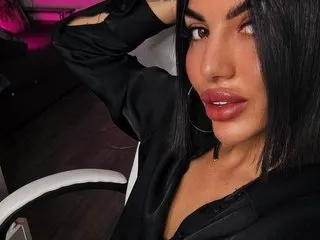 _Alicee_1 – webcam model profile photo Image 2