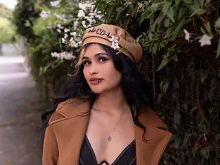 Ann_Sulu – webcam model profile photo Image 2