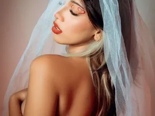 roouse – webcam model profile photo Image 2