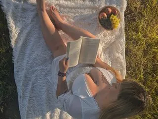 loving_ladies – webcam model profile photo Image 3