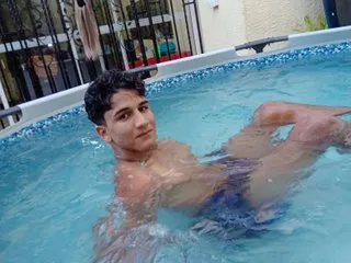 pink_muse – webcam model profile photo Image 2