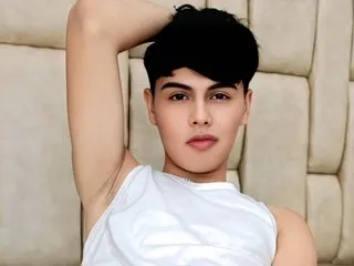 JerkDaddy72 – webcam model profile photo Image 4