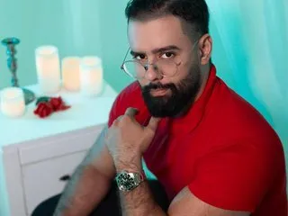 starvingo2002 – webcam model profile photo Image 3