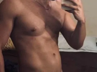curioustraights's Thumb Image